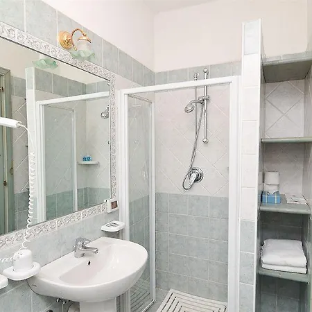 Coralba Hotel 3*